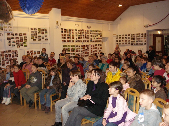 Bábszínház